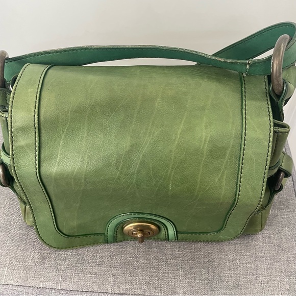 MARC JACOBS Vintage Y2K Green Turnlock Flap Satchel - Picture 11 of 14
